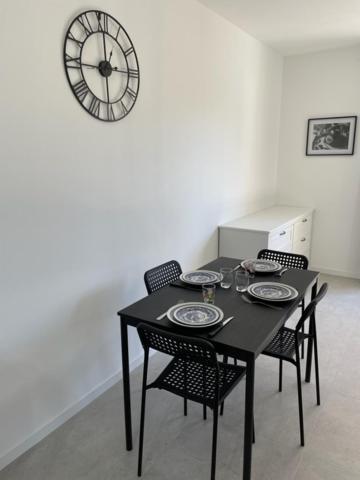 Appartement 30 M2, Piscine Et Parking Prive Mouans-Sartoux Dış mekan fotoğraf